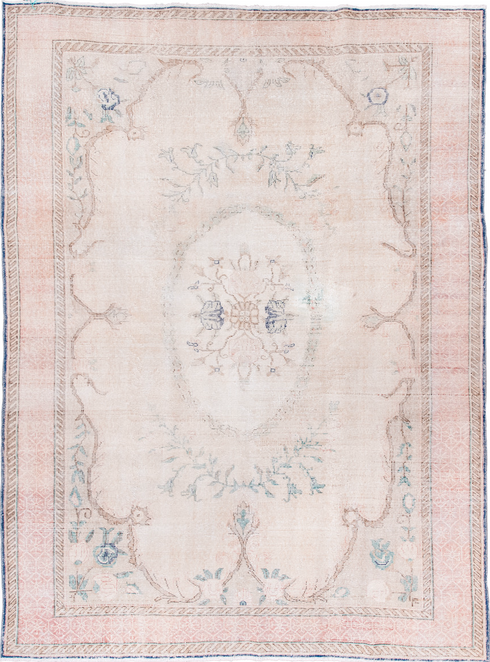 Vintage Sparta Area Rug (7' x 9')